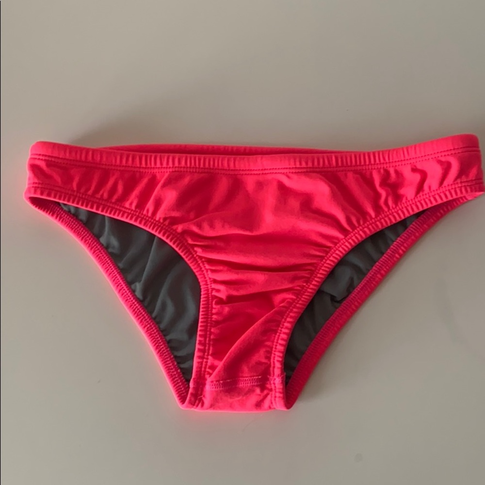 jolyn bikini bottom :)